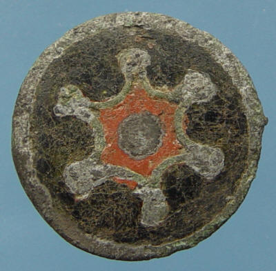 disk brooch