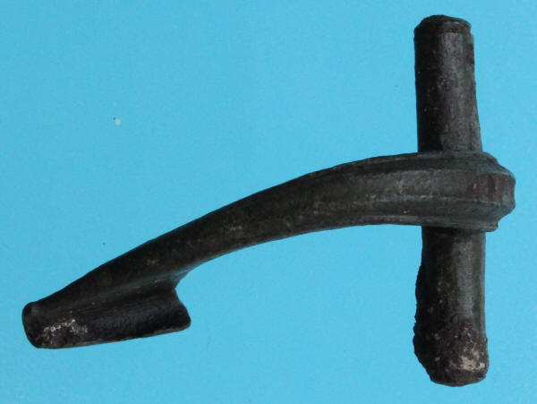 fibula brooch